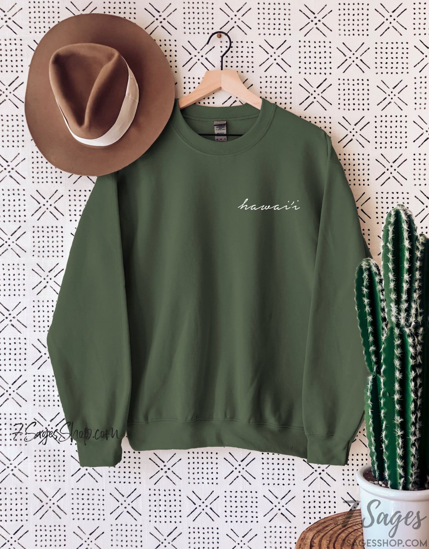 Hawaii Sweatshirt Hawaii Pocket Sweater Hawaii University Sweatshirt Tshirt Hawaii Crewneck
