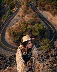 Alpaca Wool Blanket (Mojave Tan)