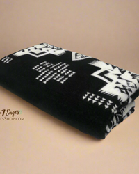 Alpaca Wool Blanket Queen Size 76 x 88’’ - Obsidian Vista