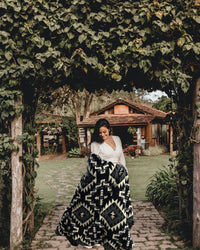 Alpaca Wool Blanket (Raven Black)